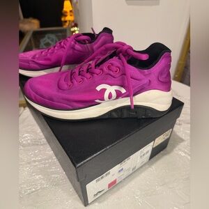CHANEL Women's Fuchsia Sneakers